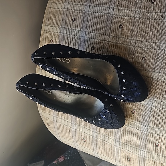 2/$20 Studded heels - Picture 1 of 3